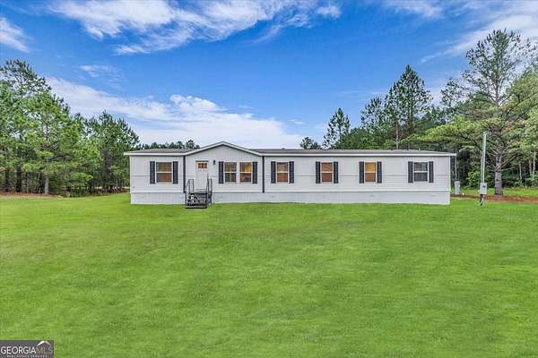 5.1 Acres of Land with Home for Sale in Ludowici, Georgia