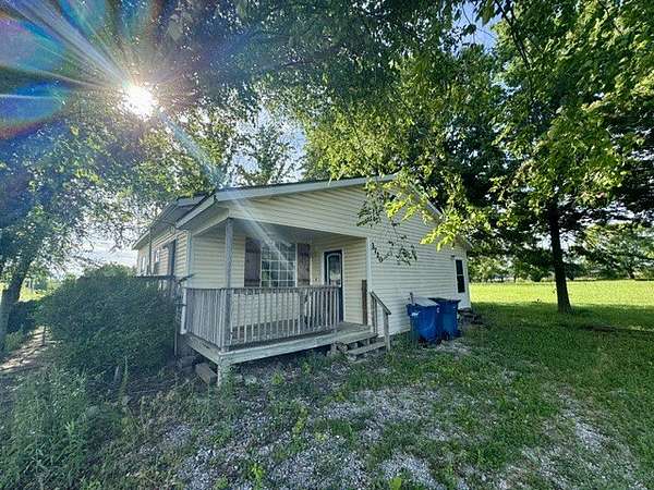 2 Acres of Land with Home for Lease in Bentonville, Arkansas
