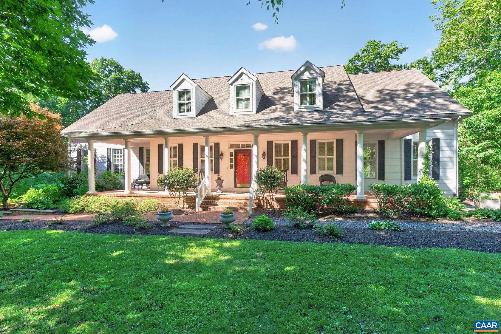 4.76 Acres of Land with Home for Sale in Keswick, Virginia