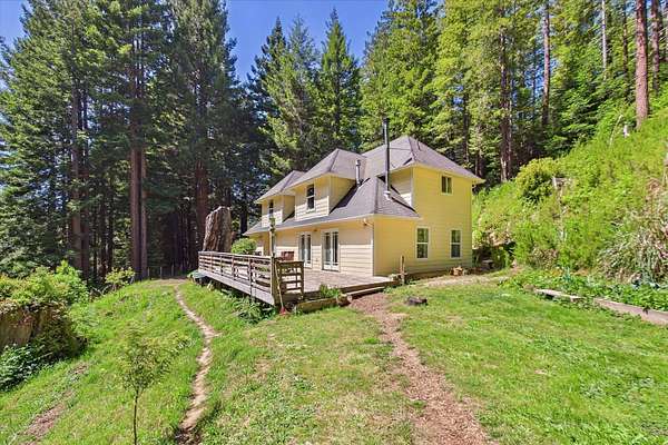 2.5 Acres of Land with Home for Sale in Eureka, California