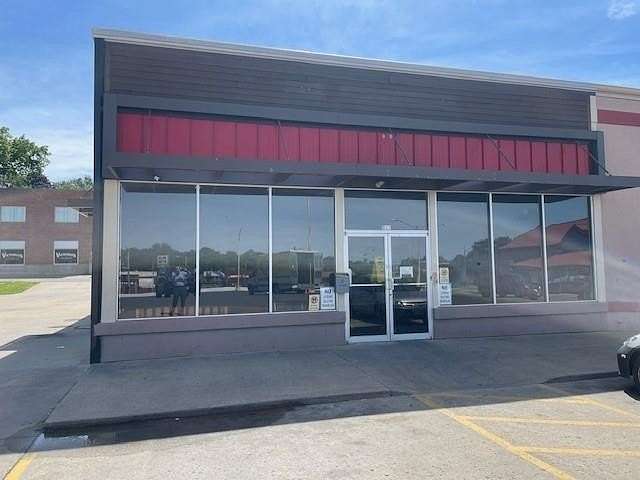 2.25 Acres of Commercial Land for Lease in St. Joseph, Missouri