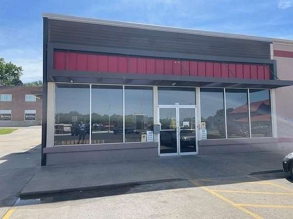2.25 Acres of Commercial Land for Lease in St. Joseph, Missouri