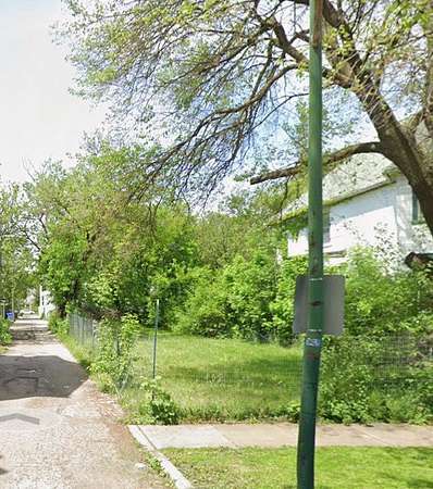 0.11 Acres of Residential Land for Sale in Chicago, Illinois