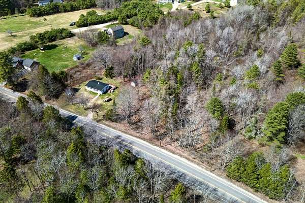 0.5 Acres of Residential Land for Sale in Brunswick, Maine