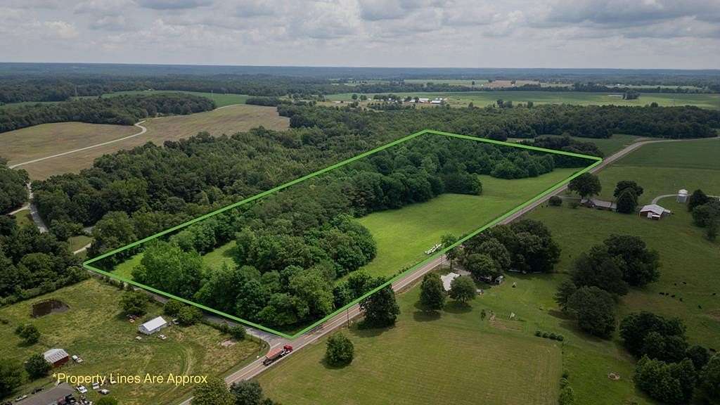 20 Acres of Agricultural & Residential Land for Sale in Cottage Grove, Tennessee