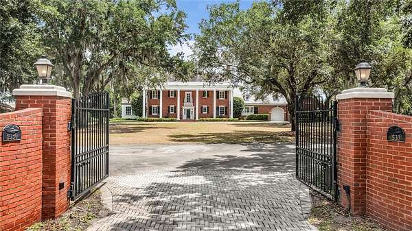 2.55 Acres of Land with Home for Sale in Orlando, Florida