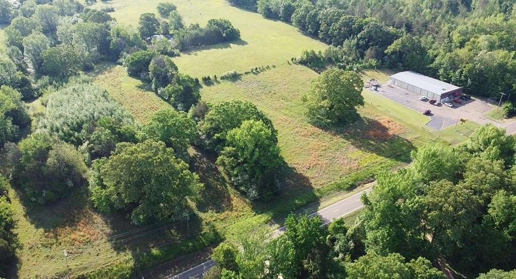 2.5 Acres of Mixed-Use Land for Sale in Coldwater, Mississippi