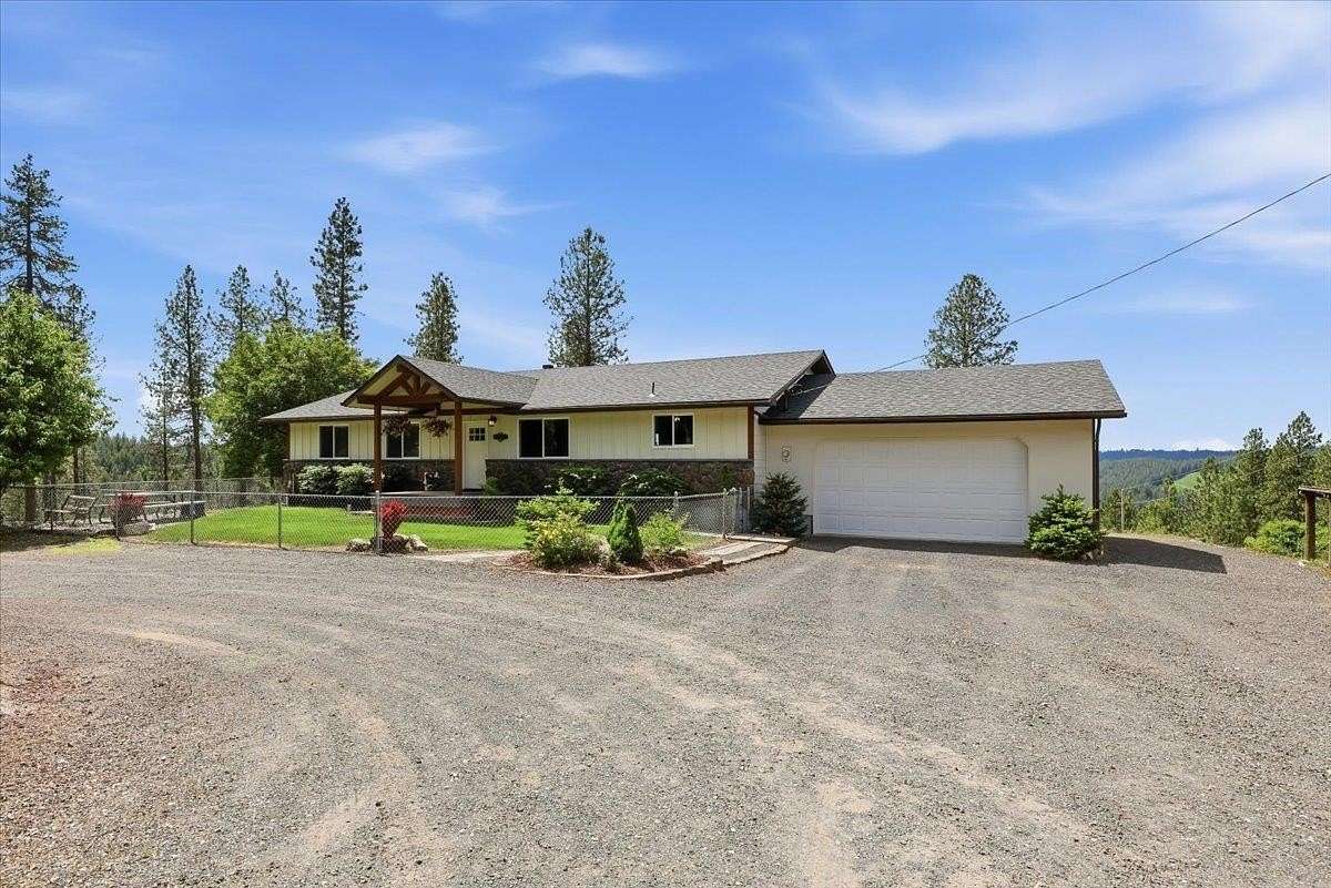20.3 Acres of Recreational Land with Home for Sale in Mead, Washington