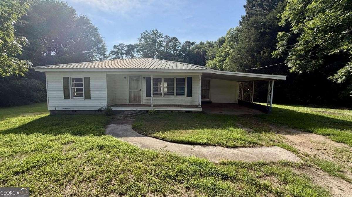 2 Acres of Land with Home for Sale in Bowdon, Georgia