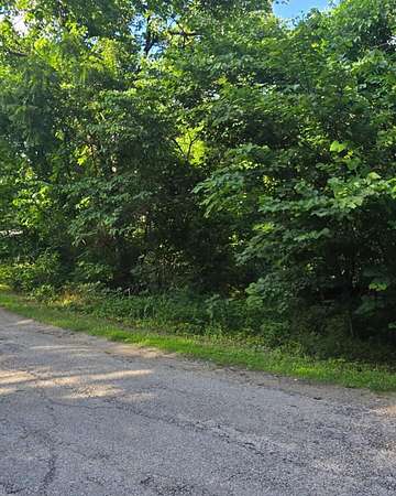 0.48 Acres of Residential Land for Sale in Merriam Woods, Missouri