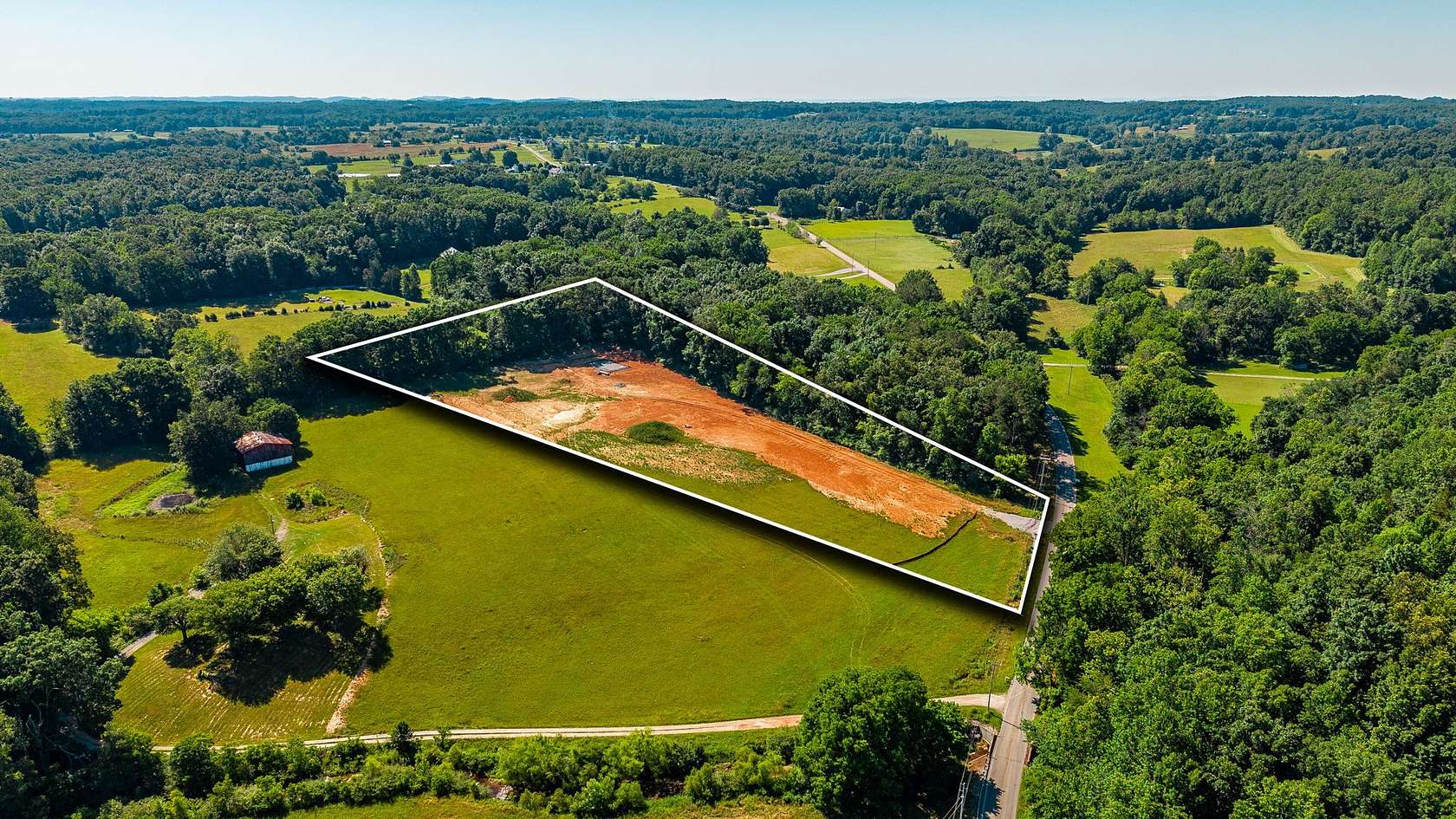 5 Acres of Residential Land for Sale in Portland, Tennessee