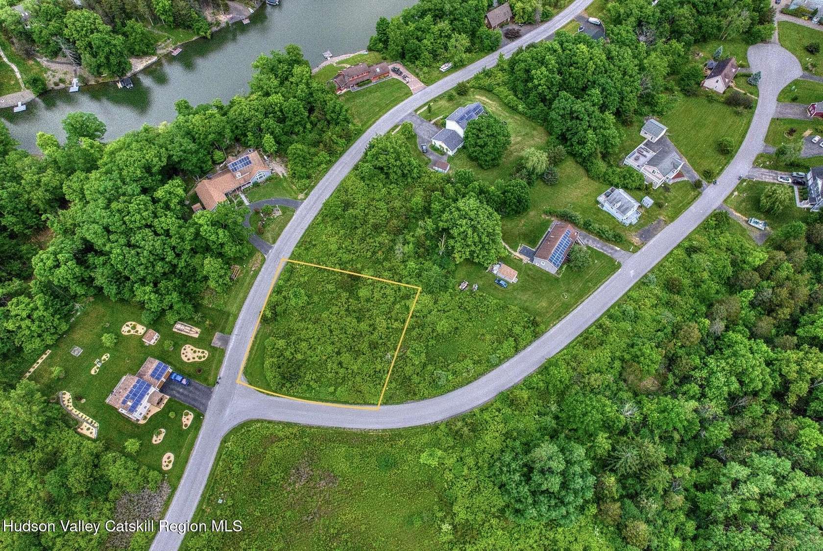0.51 Acres of Residential Land for Sale in Athens, New York