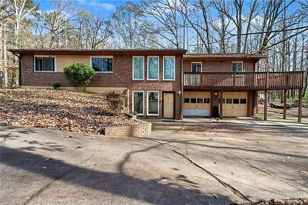 3.9 Acres of Land with Home for Sale in Fayetteville, Georgia