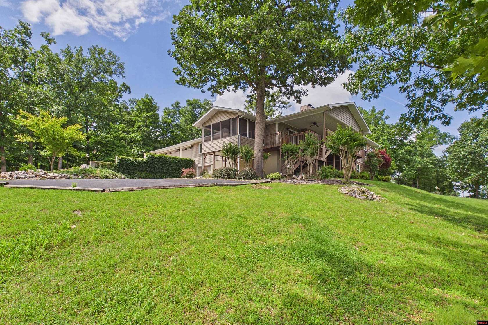 3.12 Acres of Land with Home for Sale in Mountain Home, Arkansas
