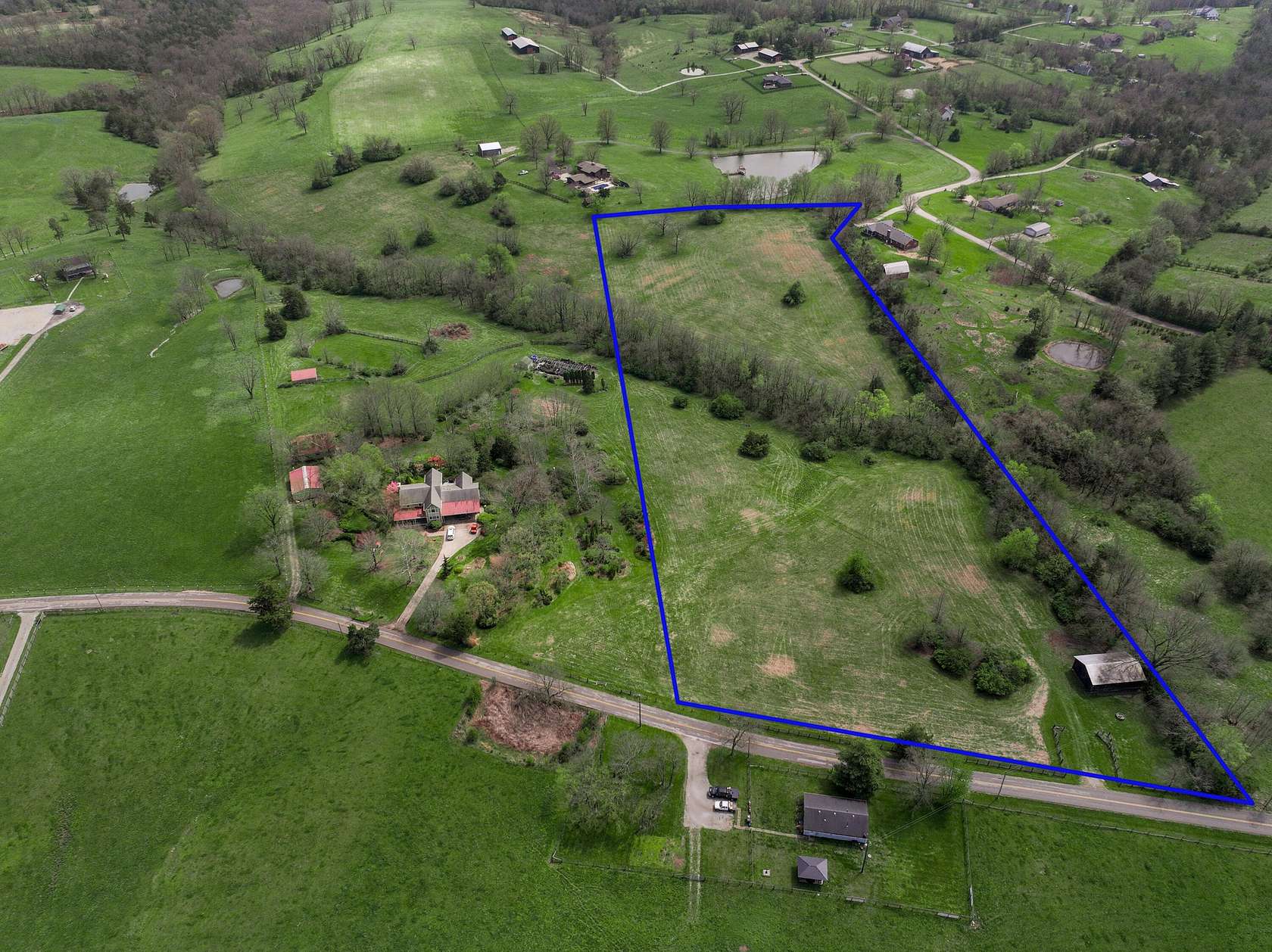 11.1 Acres of Land for Sale in Versailles, Kentucky