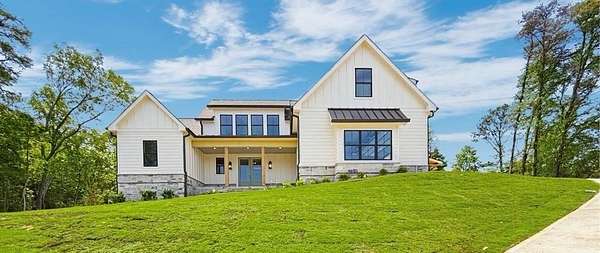 2 Acres of Land with Home for Sale in Rydal, Georgia