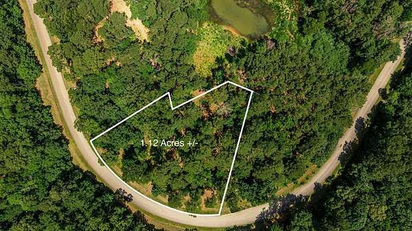 1.12 Acres of Residential Land for Sale in Nacogdoches, Texas