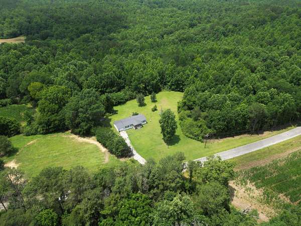 4 Acres of Land with Home for Sale in Nauvoo, Alabama