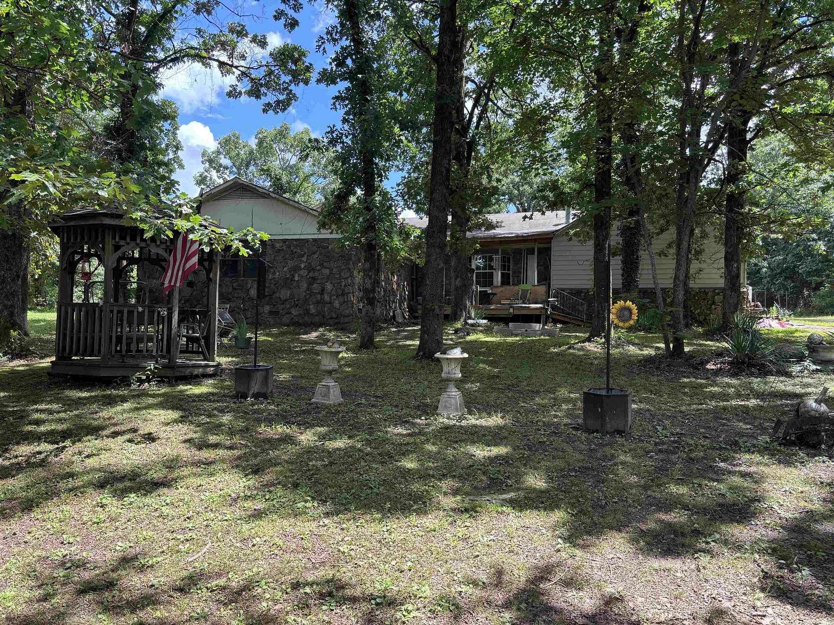 2 Acres of Land with Home for Sale in Searcy, Arkansas