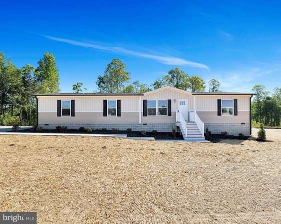 2.42 Acres of Land with Home for Sale in Mineral, Virginia