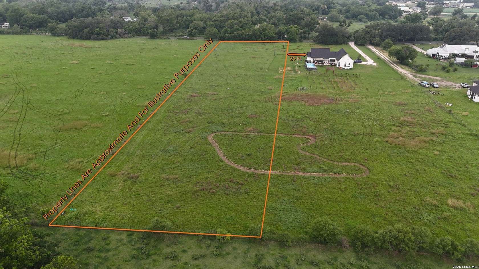 2.5 Acres of Residential Land for Sale in Lytle, Texas