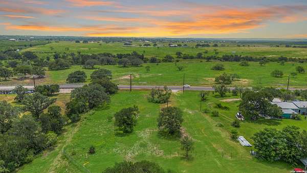 1 Acre of Residential Land for Sale in Castroville, Texas
