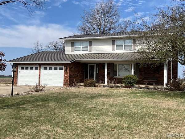3.2 Acres of Land with Home for Auction in Aviston, Illinois