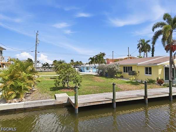 0.09 Acres of Residential Land for Sale in Matlacha, Florida