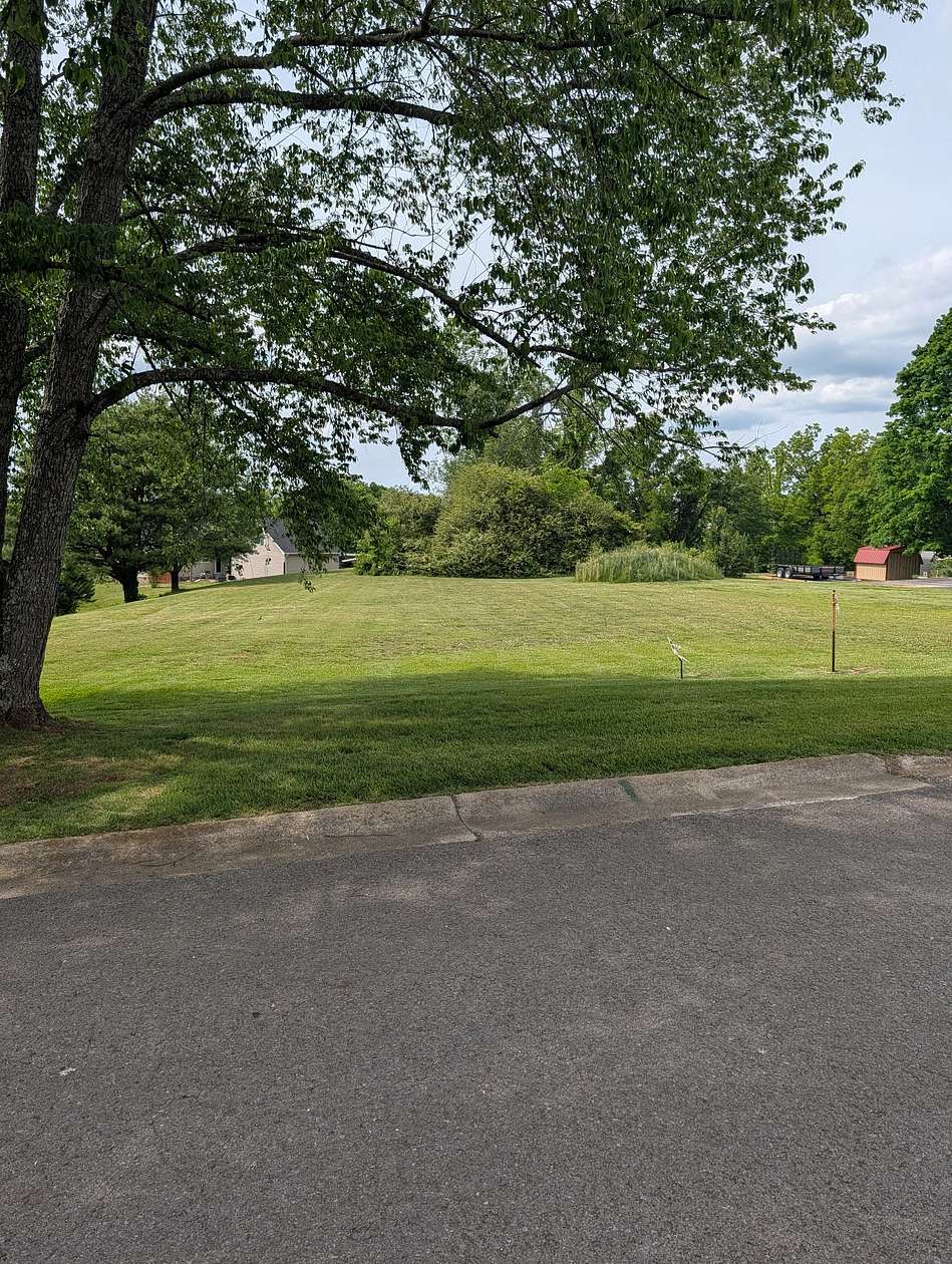 0.43 Acres of Residential Land for Sale in Shelbyville, Tennessee