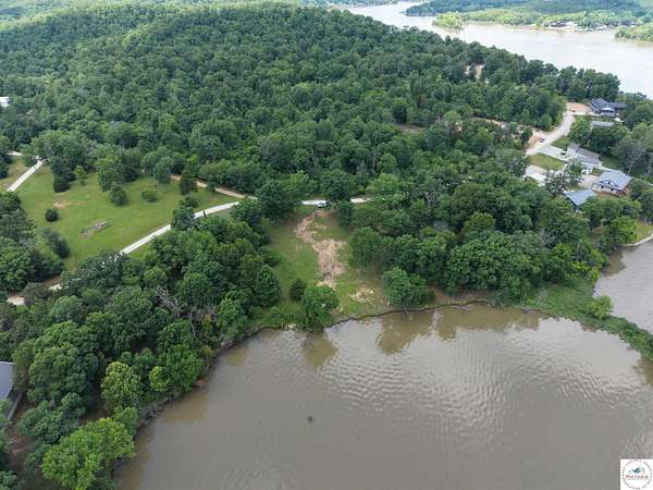 Residential Land for Sale in Camdenton, Missouri