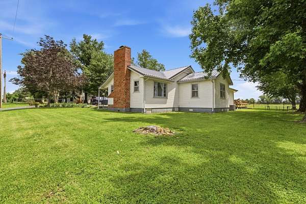 8.86 Acres of Land with Home for Sale in Flemington, Missouri