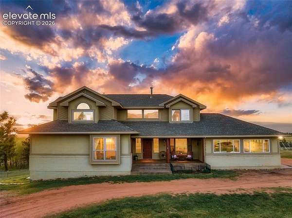 35.2 Acres of Land with Home for Sale in Divide, Colorado