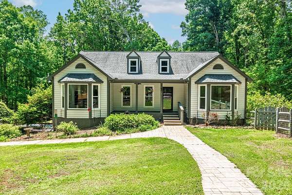5.5 Acres of Land with Home for Sale in Charlotte, North Carolina