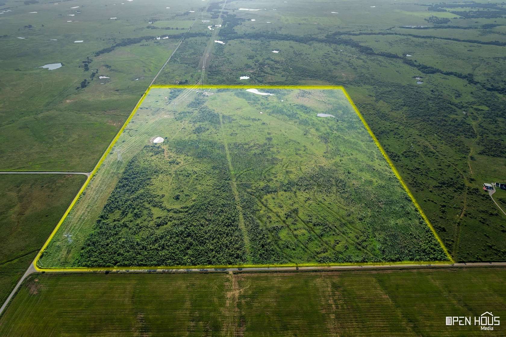 200 Acres of Recreational Land for Sale in Bellevue, Texas
