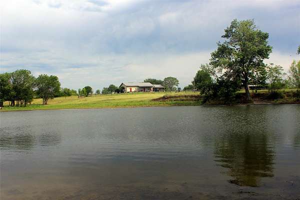 202 Acres of Improved Agricultural Land for Sale in Dawson, Texas