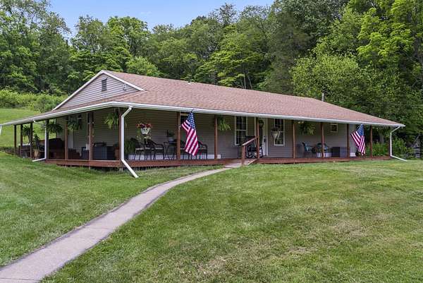 22 Acres of Agricultural Land with Home for Sale in Heath, Ohio