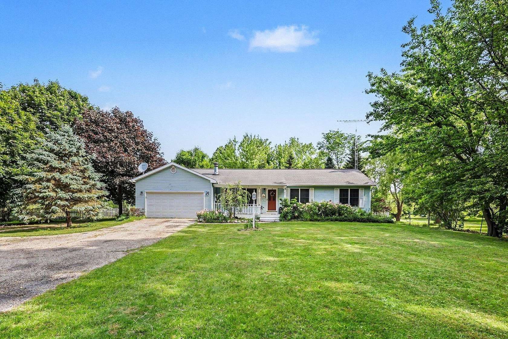 12.6 Acres of Land with Home for Sale in Munith, Michigan