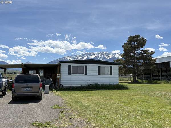 5 Acres of Land with Home for Sale in Joseph, Oregon
