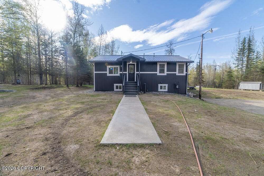 4.73 Acres of Land with Home for Sale in Soldotna, Alaska