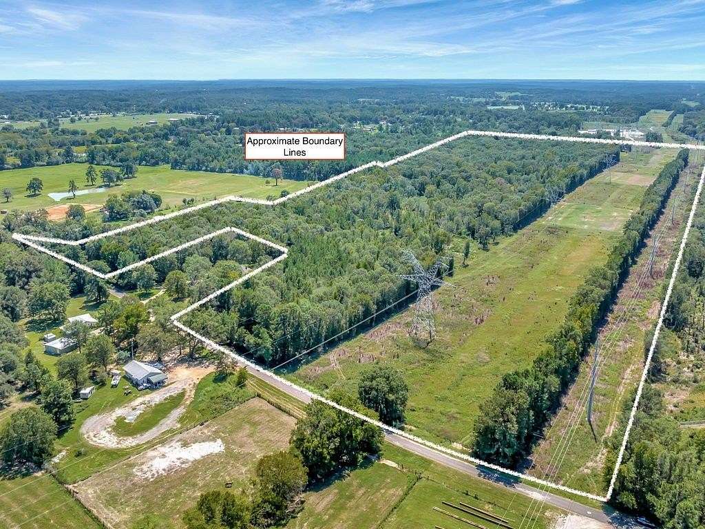 69.3 Acres of Recreational & Residential Land for Sale in Nacogdoches, Texas
