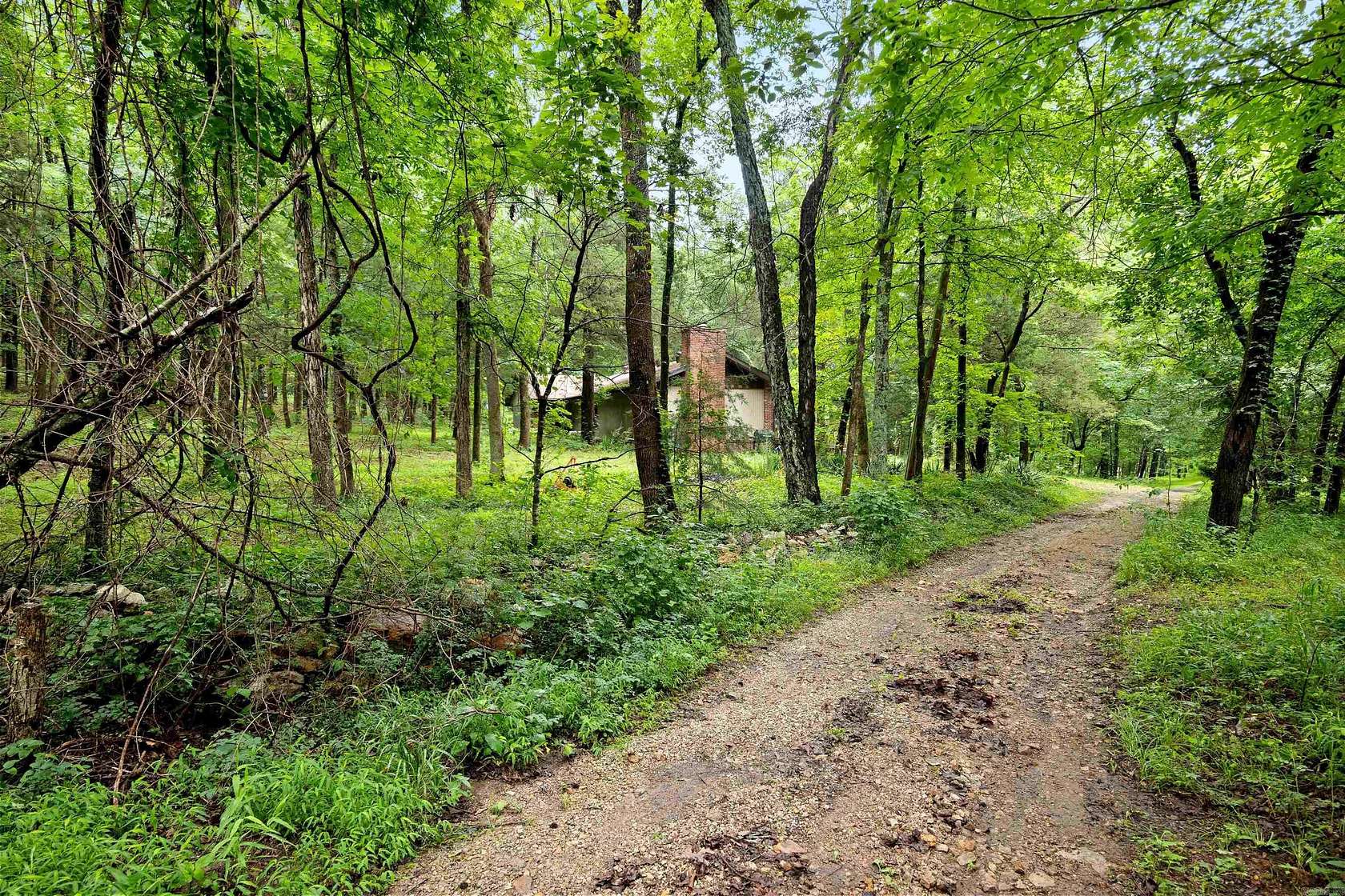 25 Acres of Land with Home for Sale in Black Rock, Arkansas