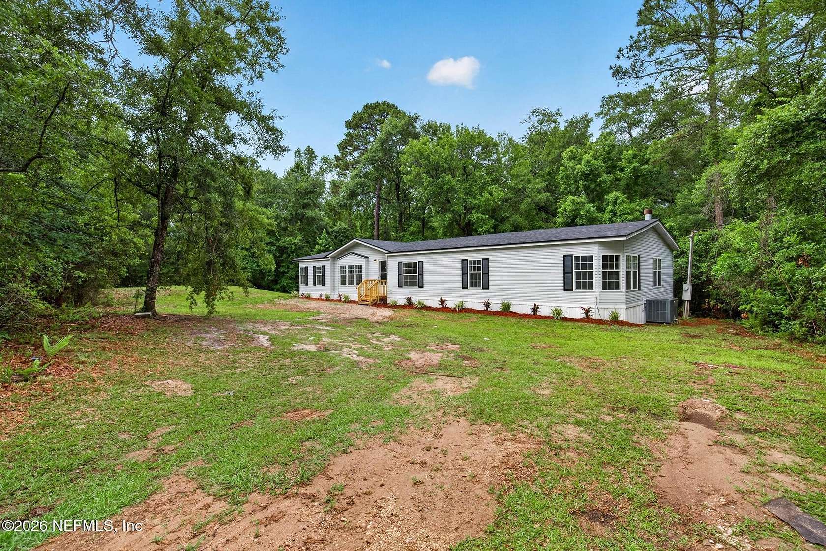 5.4 Acres of Land with Home for Sale in Middleburg, Florida