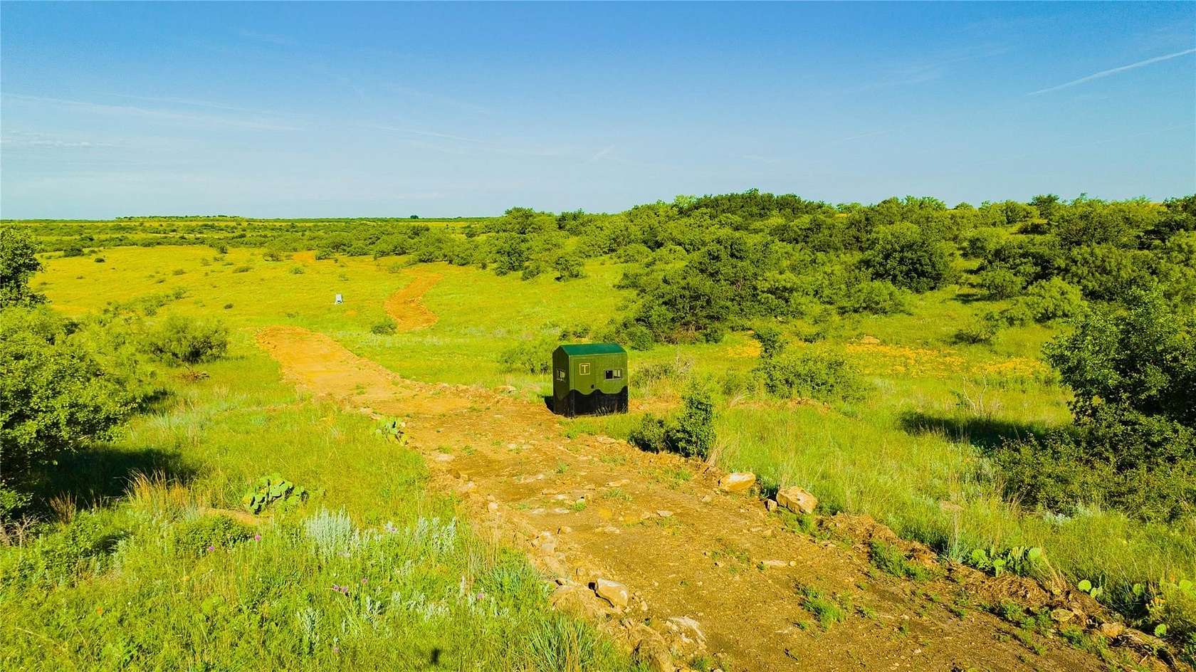 384 Acres of Land for Sale in Oplin, Texas