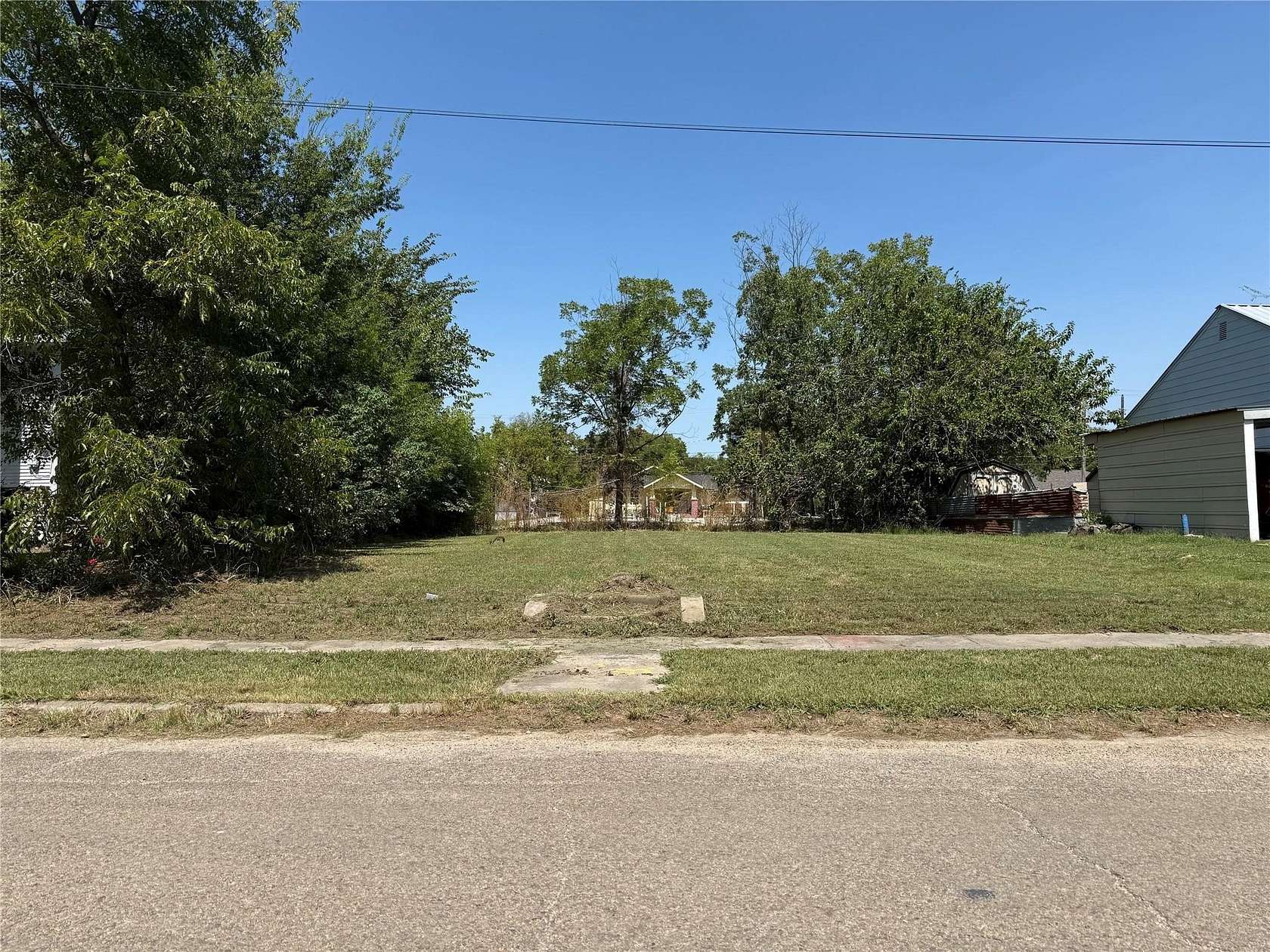 0.12 Acres of Residential Land for Sale in Greenville, Texas