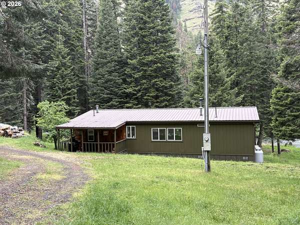 3.3 Acres of Land with Home for Sale in Imnaha, Oregon