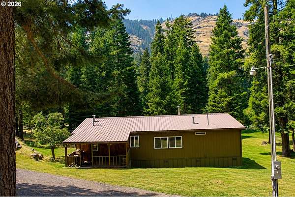 3.3 Acres of Land with Home for Sale in Imnaha, Oregon