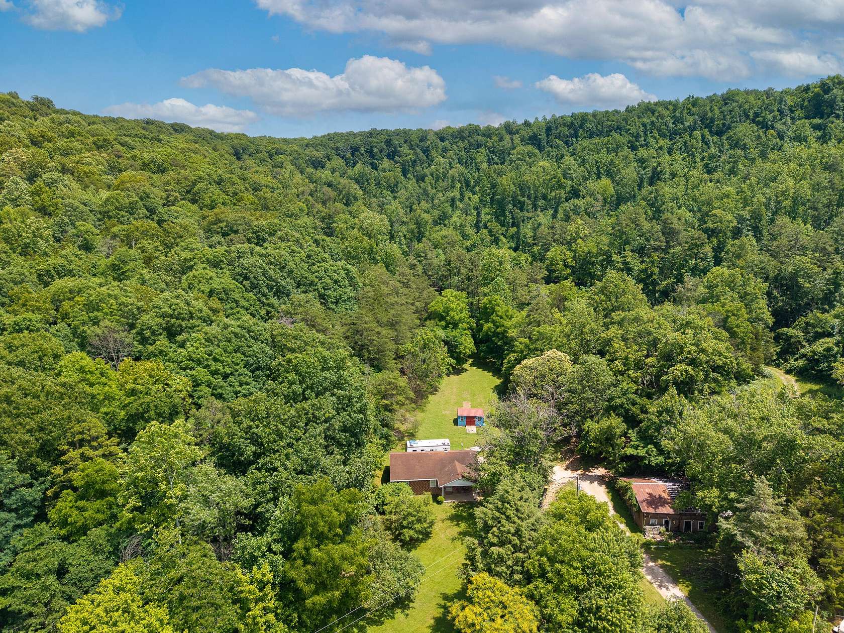 52 Acres of Recreational Land with Home for Sale in Monticello, Kentucky