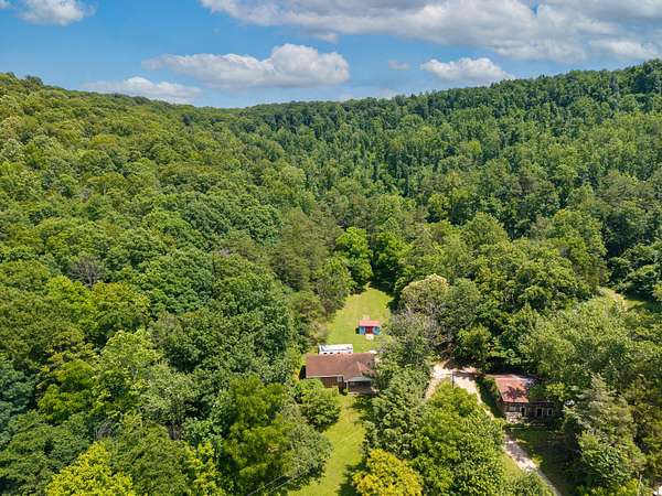 52 Acres of Recreational Land with Home for Sale in Monticello, Kentucky