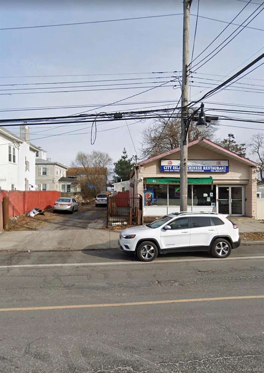 0.1 Acres of Residential Land for Sale in Bronx, New York