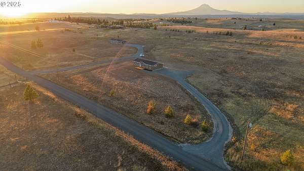 4.8 Acres of Land with Home for Sale in Lyle, Washington